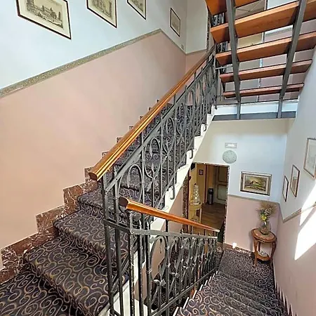 Hotel Primavera