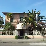 Szálloda Primavera Pisa